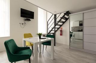 Glam Castle Apartments - 3