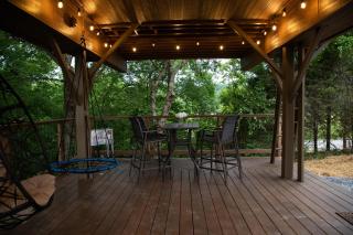 "Chasing Fireflies" Cozy Family Treehouse Retreat in the Smoky Mountains-Just 10 Miles to Dollywood - 8