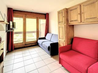 Studio lumineux avec balcon - Pied des pistes, piscine, parking et commerces à proximité - FR-1-267-218 - Le Corbier - 8
