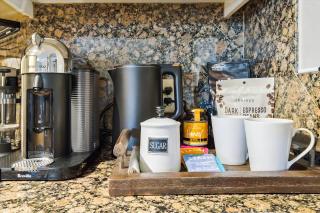 Biltmore Bliss Desert Retreat! - Phoenix - 7