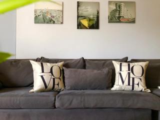 European-Style Luxury Duplex on Maryland Park - 0