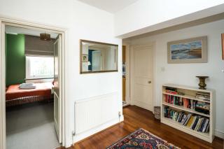 Elegant and Peaceful 2BD apt - Barons Court/London - Londra - 3
