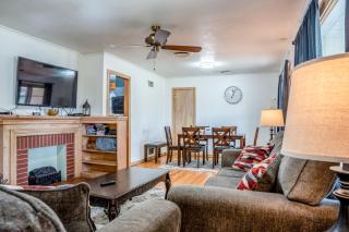 Spacious 4 Bedroom Home with 5 Beds near Interstate 40 in Amarillo, TX - Amarillo - 6