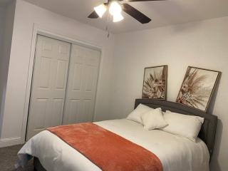 Entire cozy home - 7