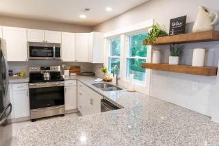 Parker House - 15 mins to Downtown Asheville - Fairview - 9