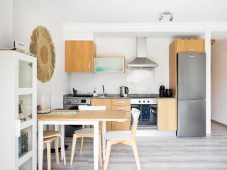 Moderno apartamento junto al mar con balcón, aparcamiento y Wi-Fi - ES-279-11 - Icod de los Vinos - 5