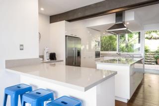 Trade Winds by Palm Beach Holiday Rentals - Whale Beach - 5