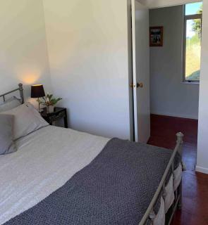 Paradise on the Hill ~ Tuateawa - 8