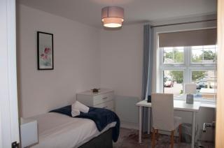 Watford Gemini Hurst - Watford - 5