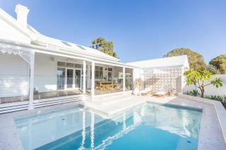 White House Swan Hill - 7