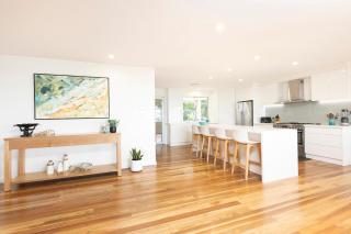 Palm Breeze - Forster - 1
