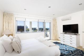 Nelson Bay Apartment with views over the Marina - Nelson Bay - 4