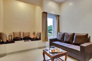 StayVista's Tryst with Valleys - Hill-View Villa with Private Pool, Jacuzzi & Games Room - Udaipur - 3