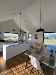 The Little Lake House - Te Anau - 4