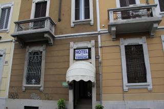 Hotel Tirreno - Milan - 2