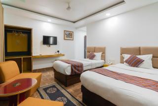 Hotel Ratnasambhava - 3