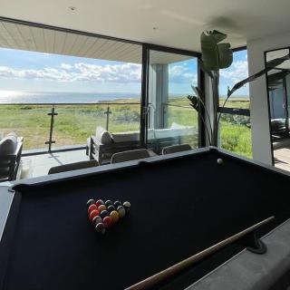 Seafront apartment with spectacular views - Porthcawl - 0