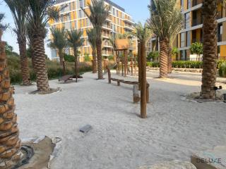 Tasteful Studio at Mesk 1 Midtown Dubai Production City by Deluxe Holiday Homes - 8