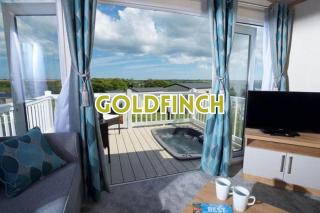 Meadow Lakes Holiday Park - Grampound - 7