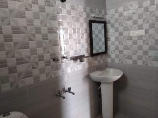 Hotel Sri Murugan Guest House - Mahabalipuram - 5