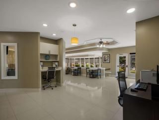 MainStay Suites Savannah Midtown - Savannah - 6