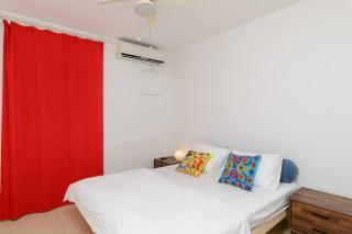 Netanyas One Bedroom Beachside Escape - 7