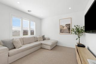 Hamptons Escape - Sleeps 9 - Torquay - 1