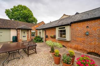 The Granary at Pannels Ash Farm - Sudbury - 7
