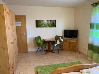 Ferienwohnung "Waldbaden" im Landhotel Seeg - Seeg - 5