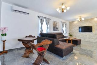 Villa Marinic with private pool , Zadar county - Benkovac - 1