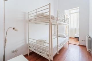 Bright 2BR in Clot Desk Fiber Wi-Fi - Barcelona - 1
