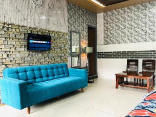 Flamingo Cottage - 0