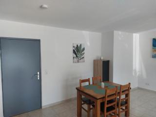 NOUVEL LOCATION d'un Bel appart T2 climatisé et meublé au RDCh avec piscine dans residence les Melody - Santa-Maria-Poggio - 3