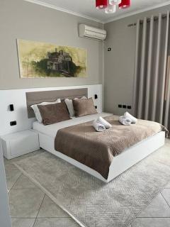Manga Apartments 3+1 - Gjirokastër - 5
