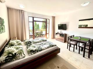 Patrick's apartments - Garden of Eden - Sea view - 2