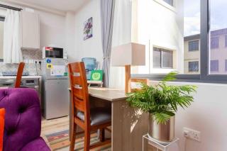 Sunny Modern Apartment Cinnamon Residence - 5