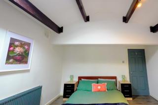 Headingley 2 Bedroom first floor cottage flat Near Universities shops& Park - 1