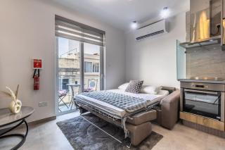 Velvet Noir Apartment by Soea - Sliema - 2