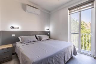 Velvet Noir Apartment by Soea - Sliema - 1