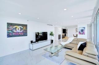 Feels Like Summer ~ Panoramic Water Views! - Miami - 1