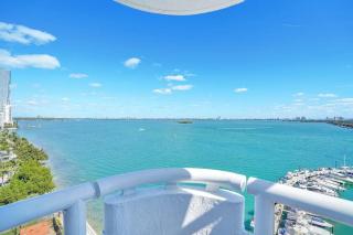 Feels Like Summer ~ Panoramic Water Views! - Miami - 9