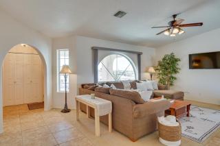 Views and Fenced Yard Lake Havasu City Home! - Lake Havasu City - 7