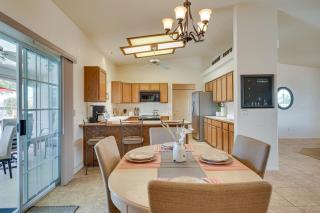 Views and Fenced Yard Lake Havasu City Home! - Lake Havasu City - 4