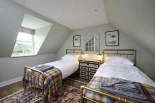Middleton Farmhouse - 1
