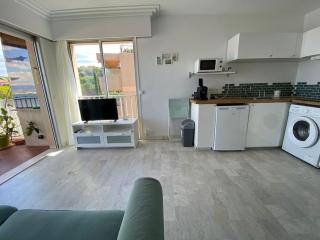 06AT2 - Cosy seaside T2 ideally located - Antibes - 2