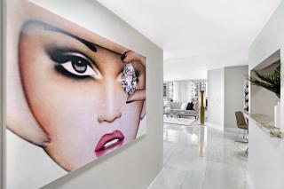 Sun-Kissed & Sunshine! Direct Water and City Views - 4