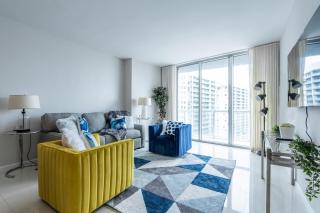 Limited time Deal 1BR 1BATH Located at ICON Brickell - Miami - 0