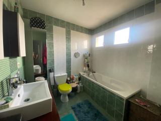 Agréables chambres dans maison suspendue - Saint-Étienne - 7