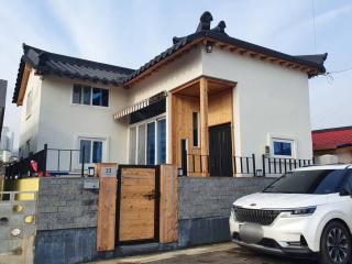 Donghae Hanok Stay - Donghae - 0