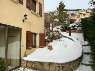 Jacuzzi privé & Jardin - T2 cosy proche Font-Romeu - 5